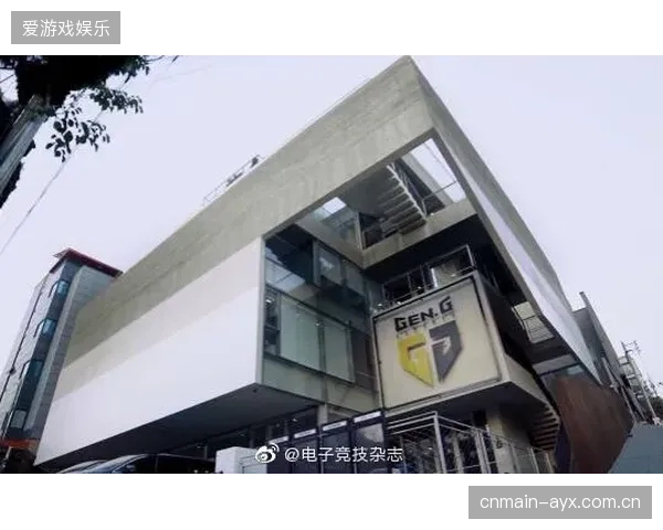 足球与电竞跨界项目成招新利器